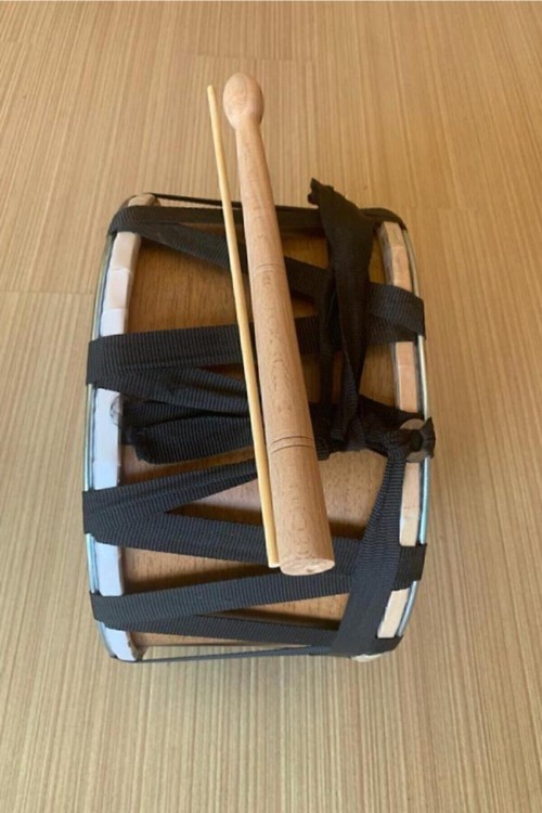 Çocuk Davulu 30 Cm Renk Değişiklik Gösterebilirgerçek Malzemeden Yapılmıştır(ANAOKULU İÇİN İDEALDİR)