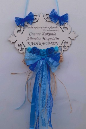 Evlat Kokusu Cennet Kokusudur Yazılı Yeni Doğan Bebek Kapı Süsü ( Erkek )